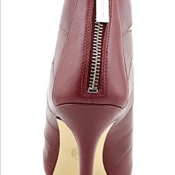 Michael Kors “Mavis” Pointed Toe Ankle Boots - Picture 16 of 16